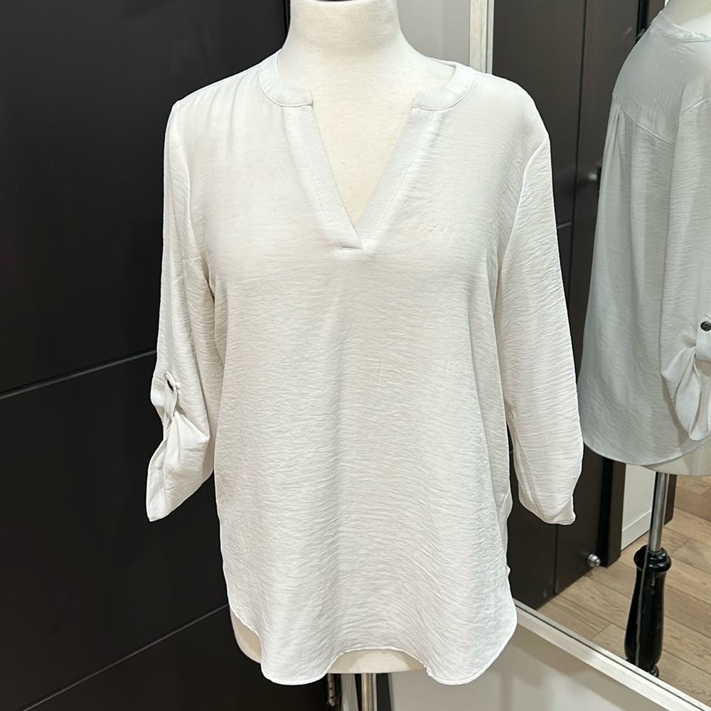 White blouse. Maurices. Size small.